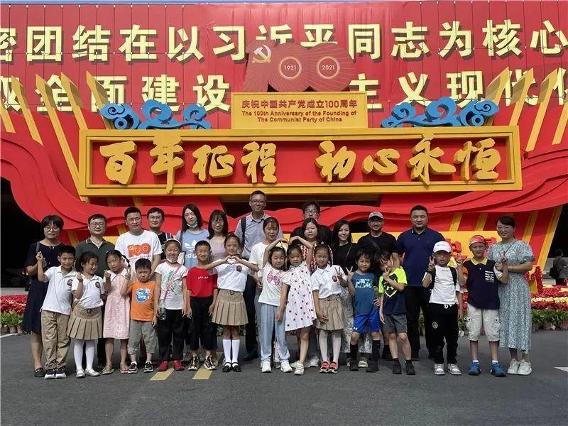 奔跑的兔子