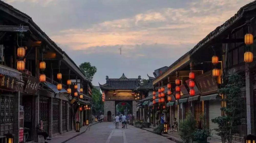 逃离隐秘的洞穴